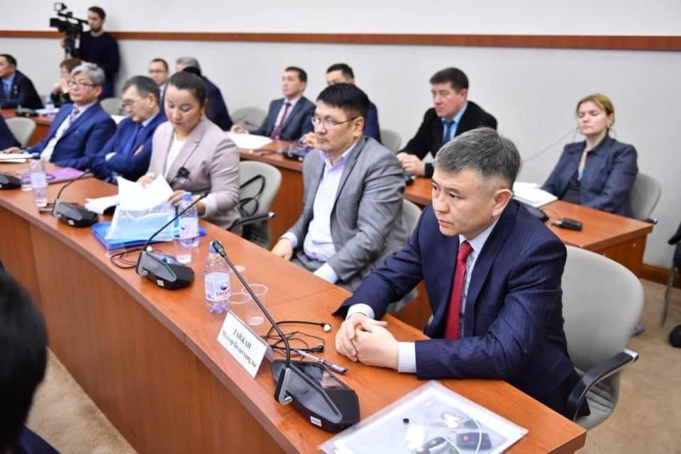 ЖЕР, ТІЛ, ҰЛТ мәселесі — ақшамен бағаланбайды!