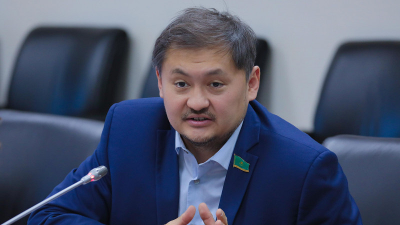 Мәскеуде оқып жүрген ҚР азаматтары жапа шеккен жоқ - Саясат Нұрбек