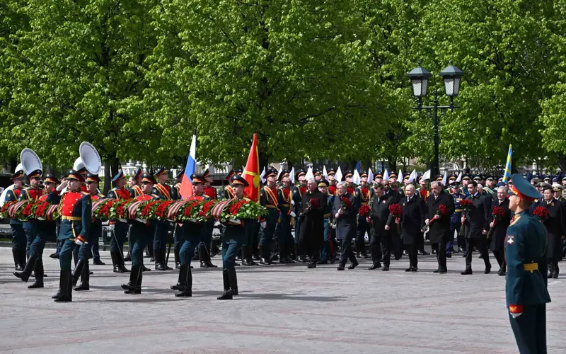 Қасым-Жомарт Тоқаев Жеңіс күніне арналған әскери парадқа қатысты