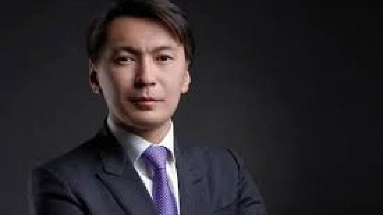 «Қазақтелеком» Kcell, Altel, Tele2 компаниясын сатып алып, тарифті көтерді – Марат Омаров