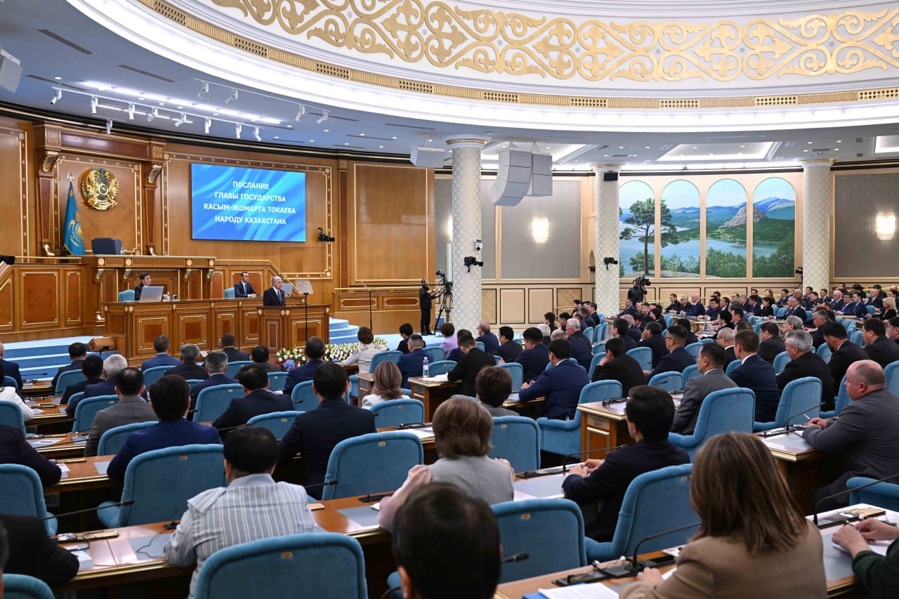 Тоқаев: «Көп тұтынсаң – көп төлейсің»