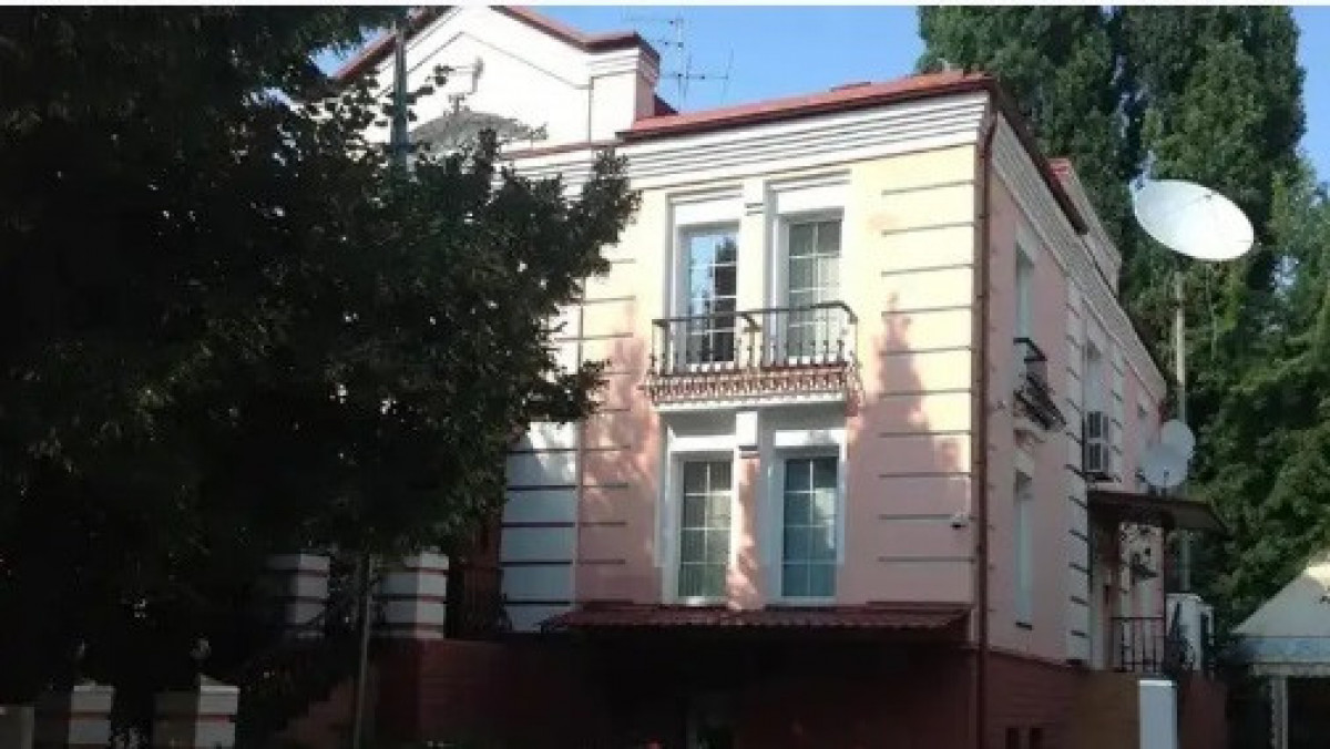 Украинадағы Қазақстан елшілігі азаматтарға үндеу жариялады