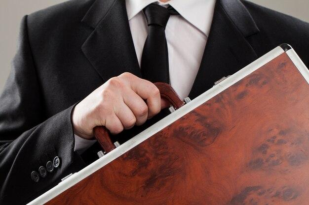 Жұмысқа барғысы келмейтіндерді емдейтін клиника ашылды