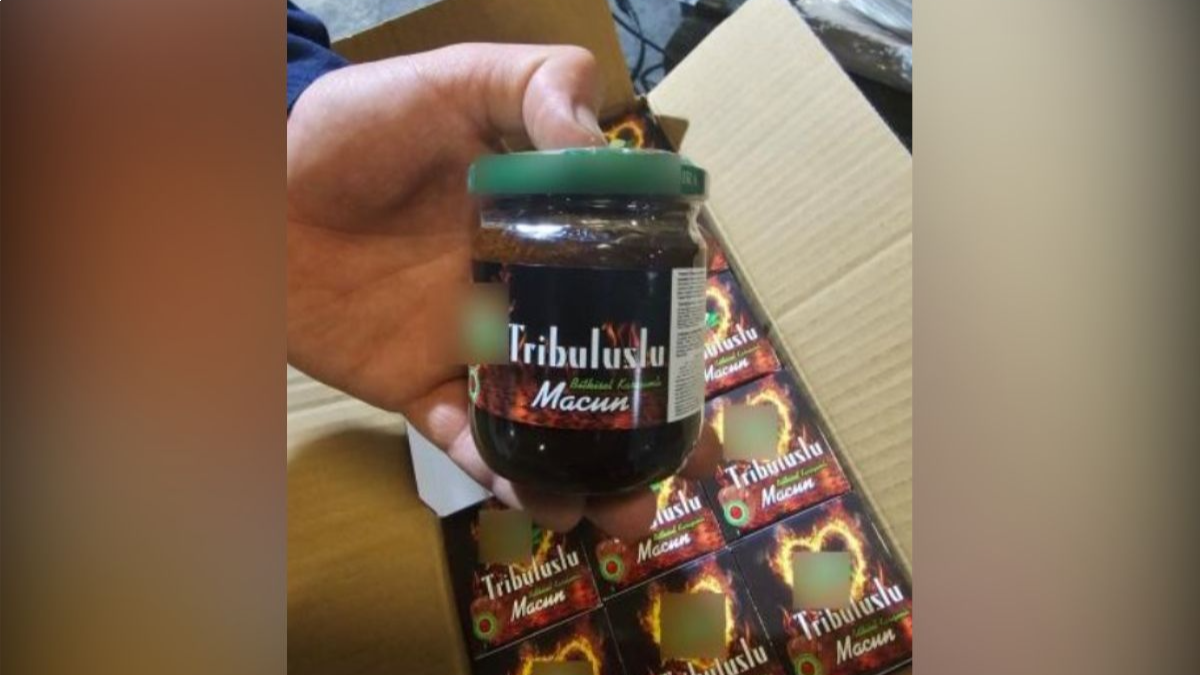 На границе выявлена крупная партия афродизиака