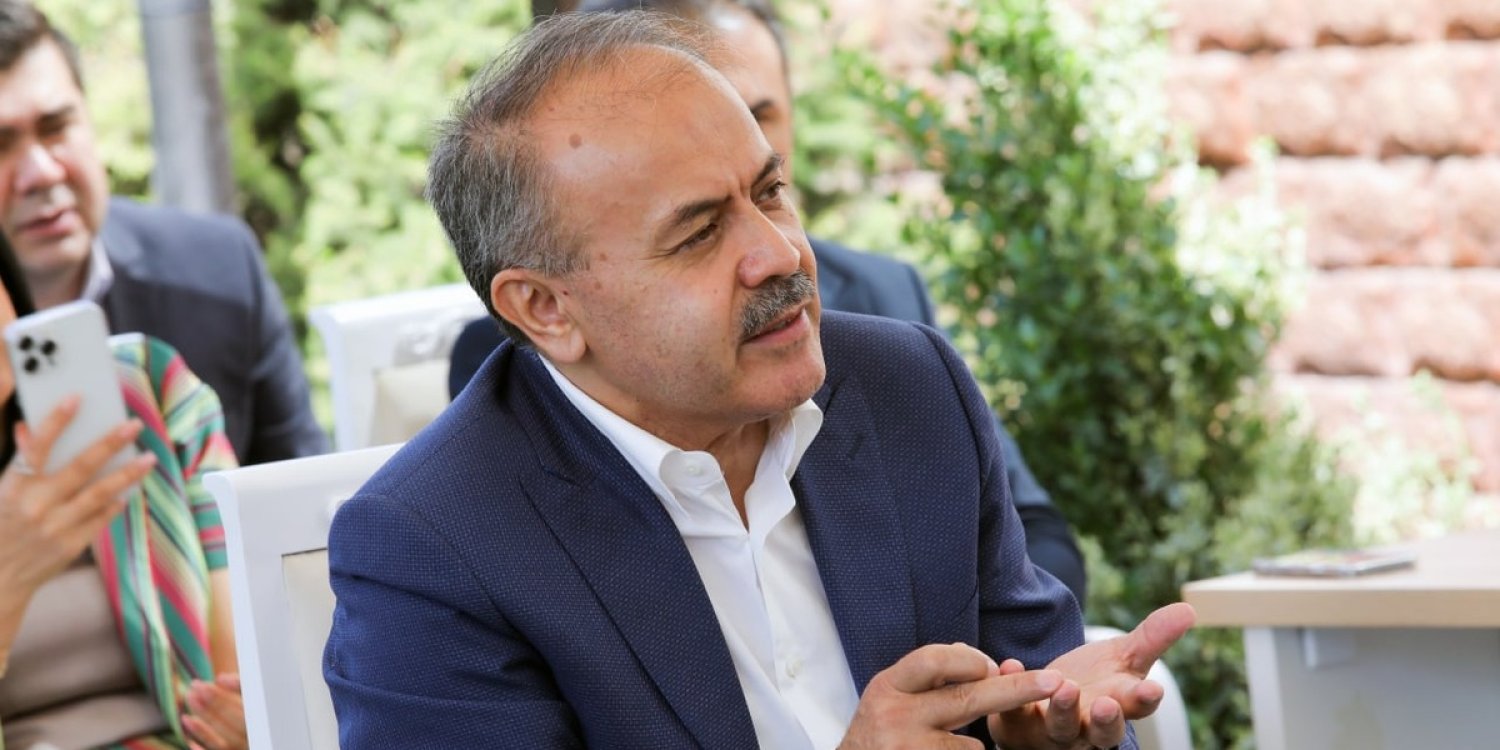 Өзбекстандық сарапшы Қазақстандағы саяси реформаларға баға берді