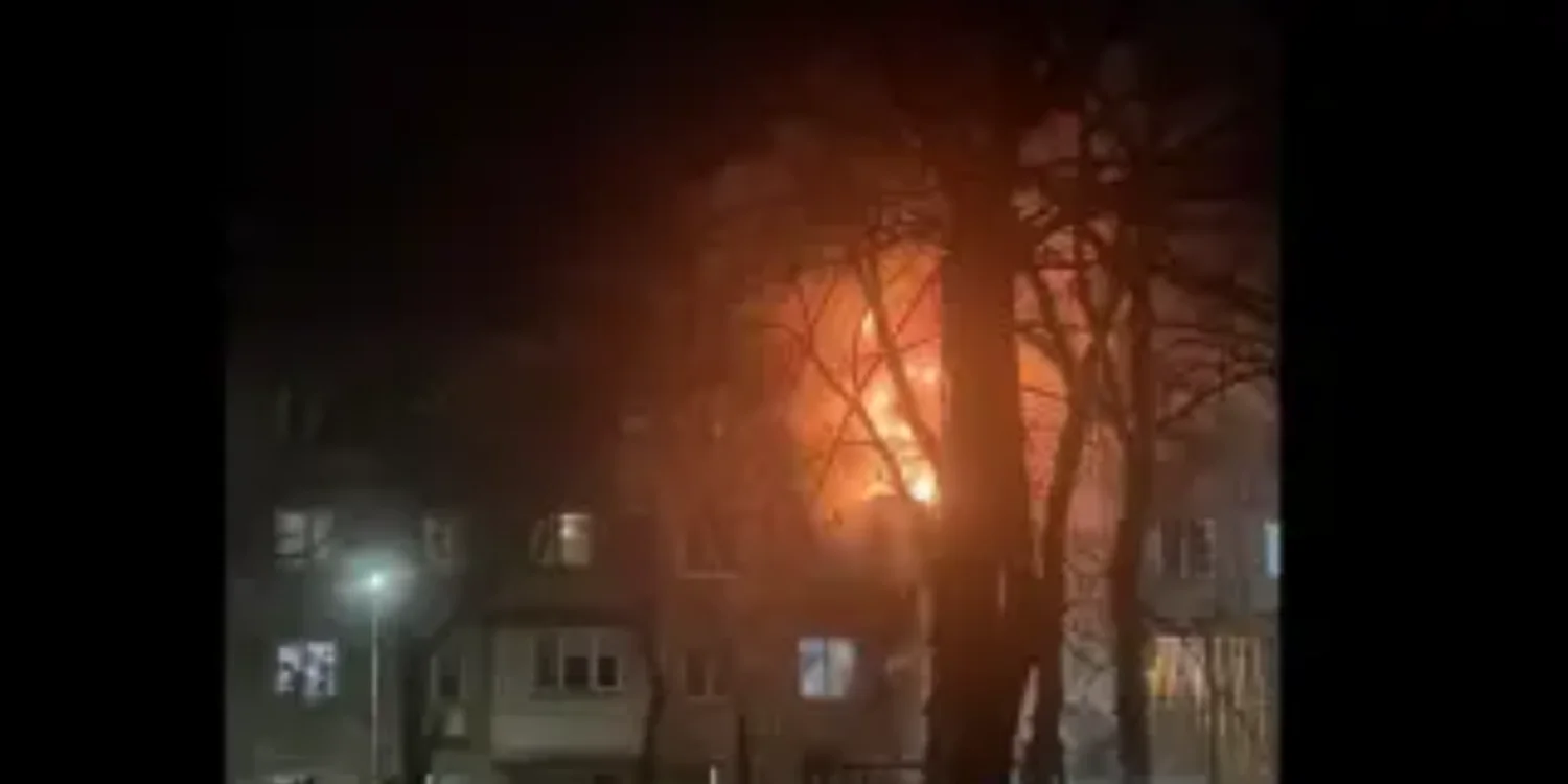 Алматыда көпқабатты үй өртенді