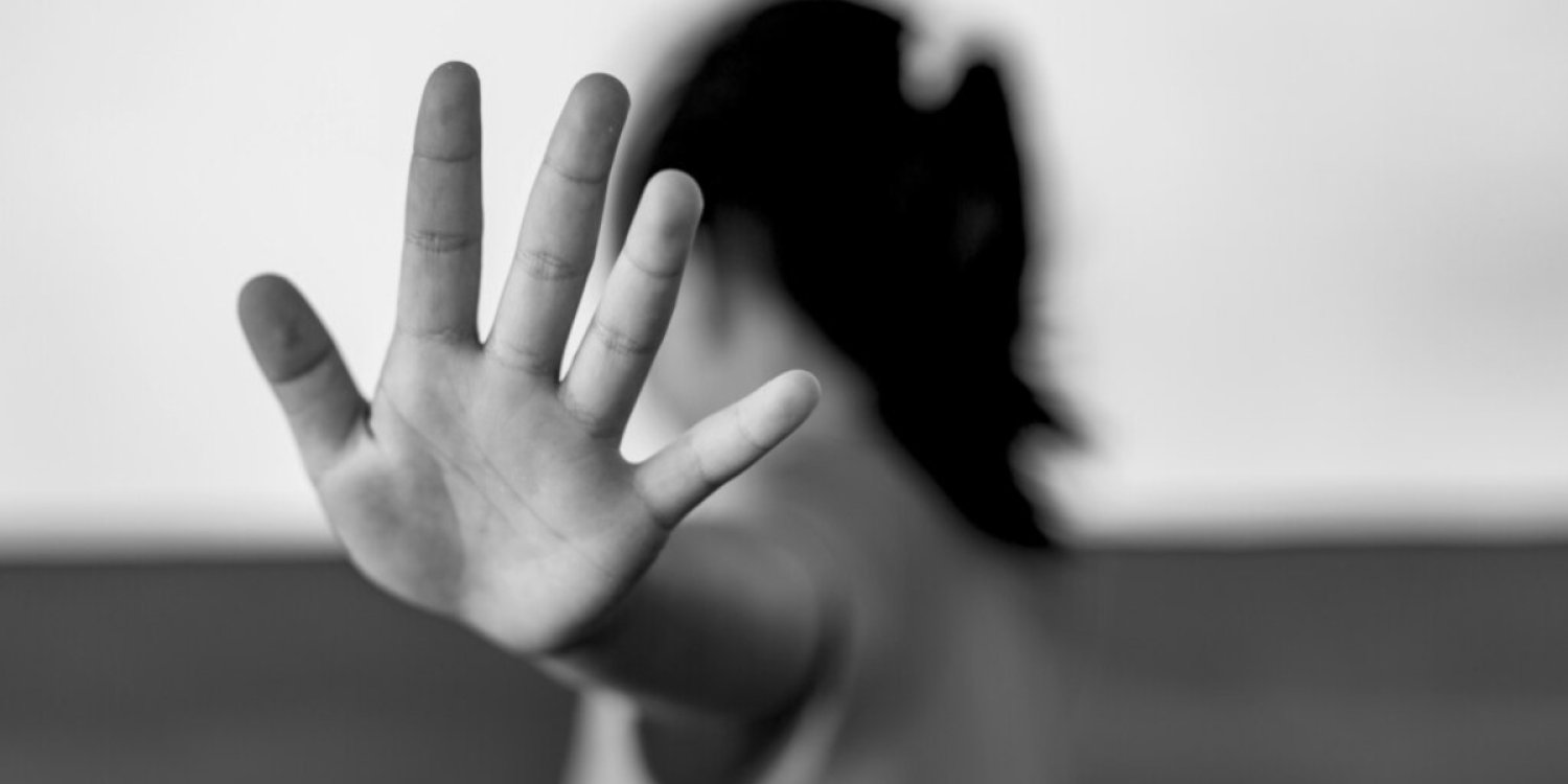 Шымкентте жасөспірім оқушы қызды зорламақ болған