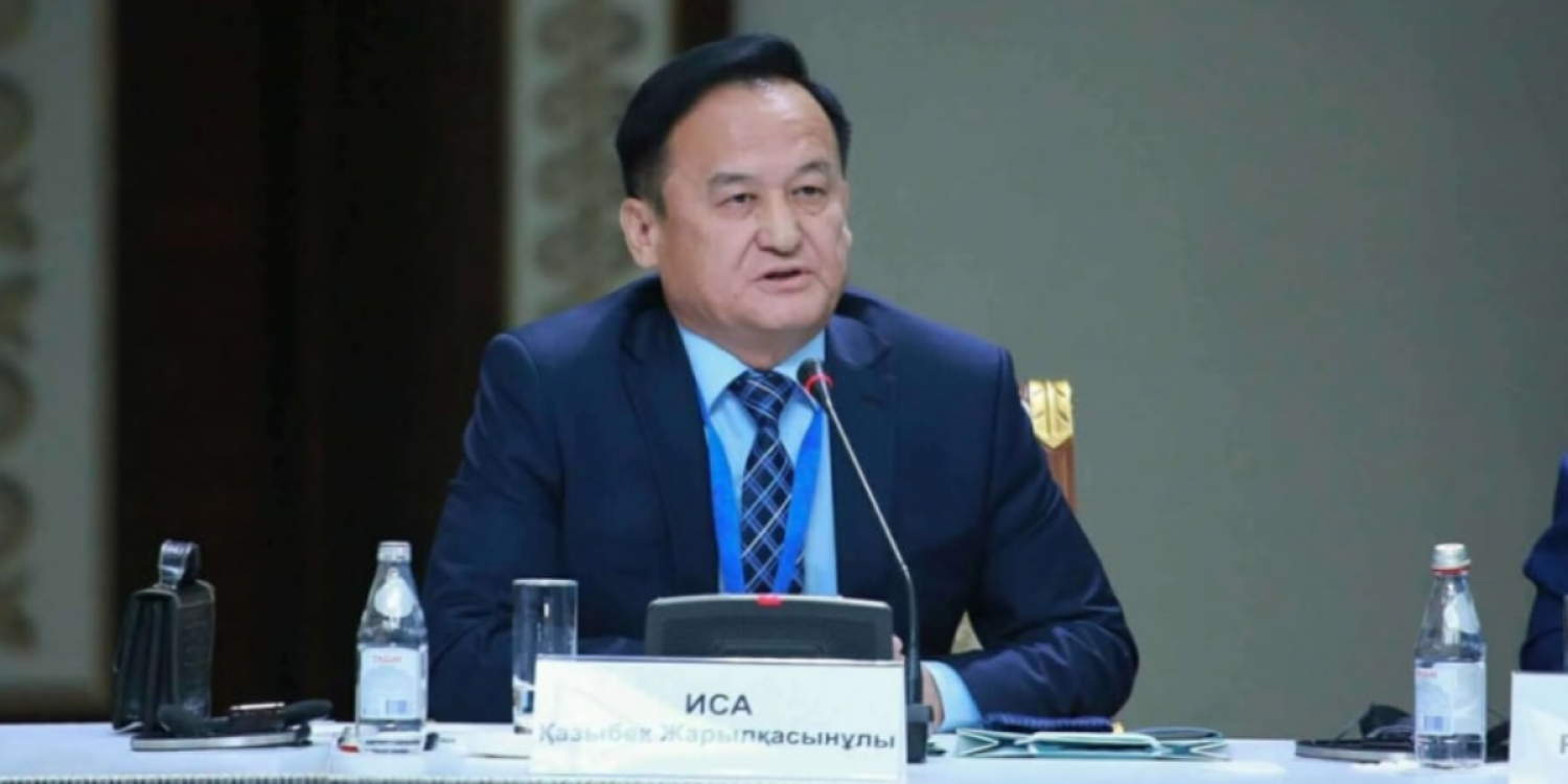 Қазыбек ИСА: Отыз жылда екінші президентке зорға жеттік