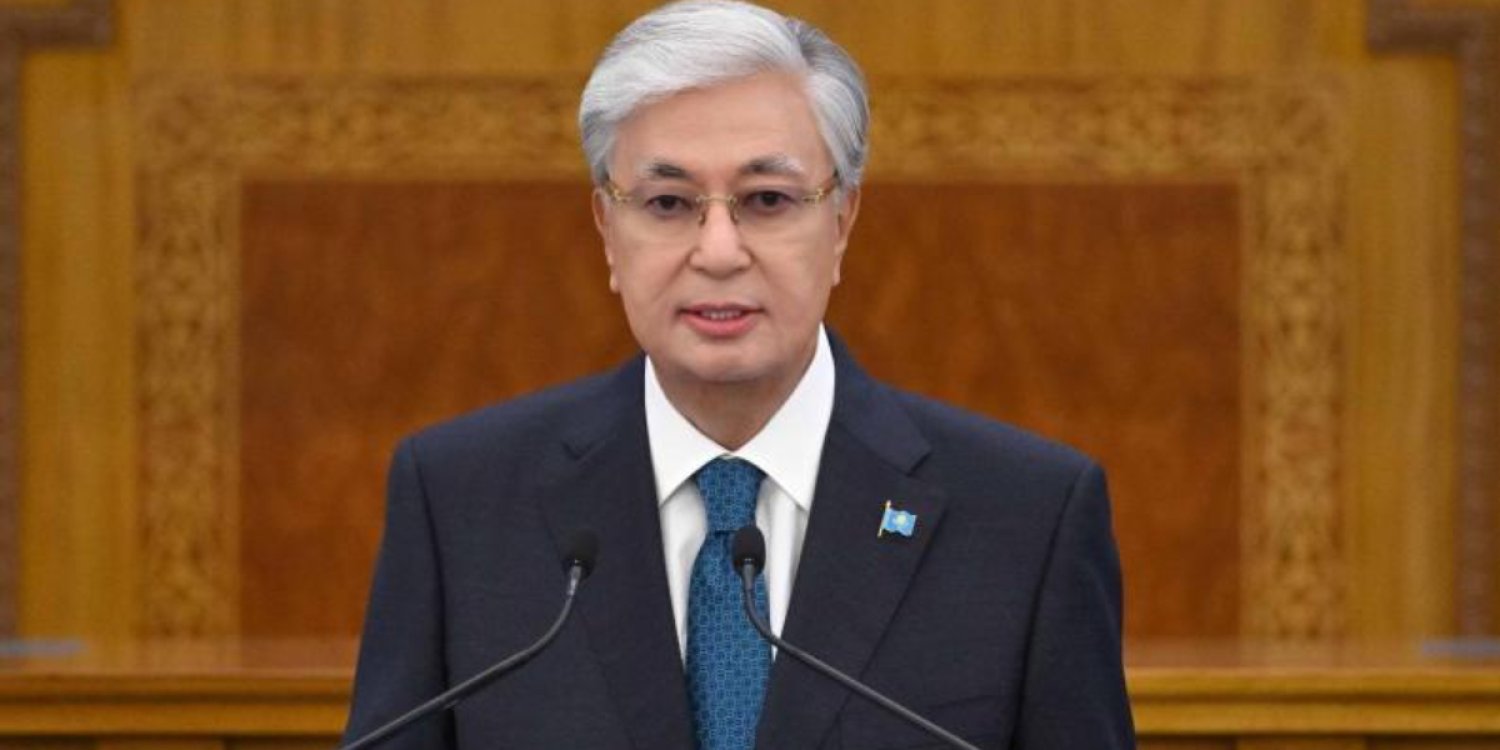 Токаев поздравил казахстанцев с праздником Ораза айт