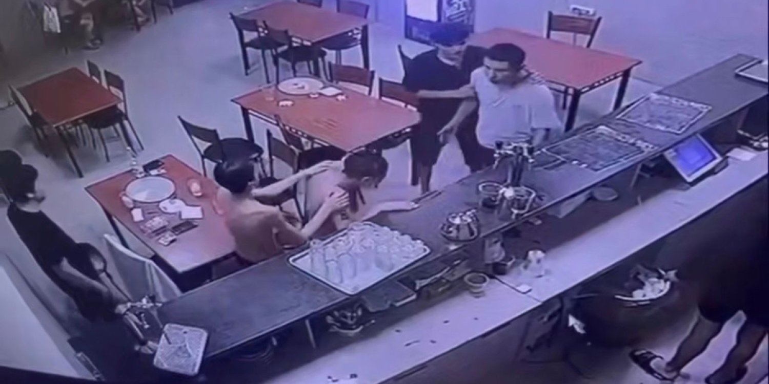 Қаскеленде 27 жастағы ер адам 13 жасар баланы қоғамдық моншада соққыға жықты