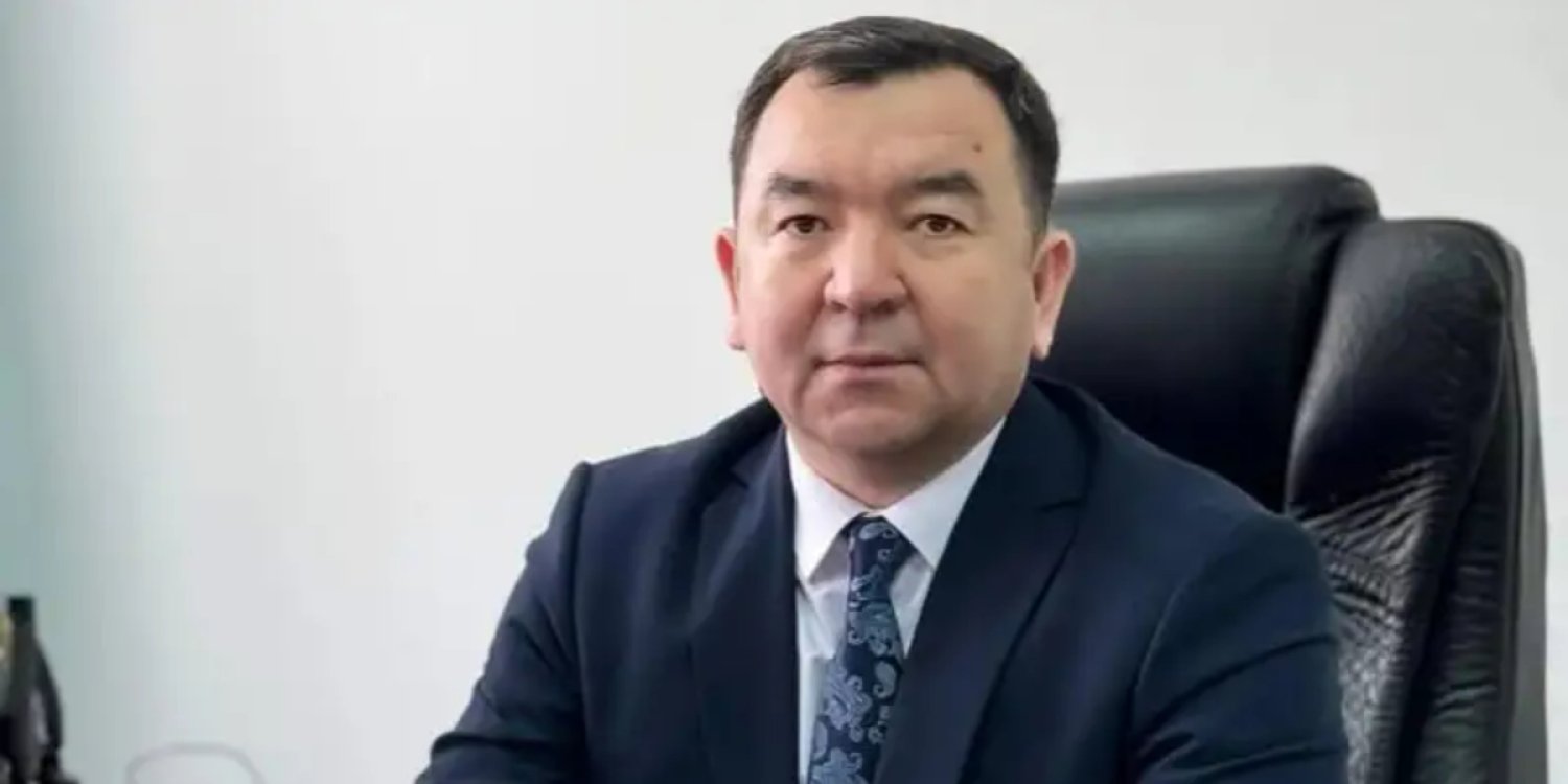 Талғардың бұрынғы әкімі такси жүргізушісі болып жүр 