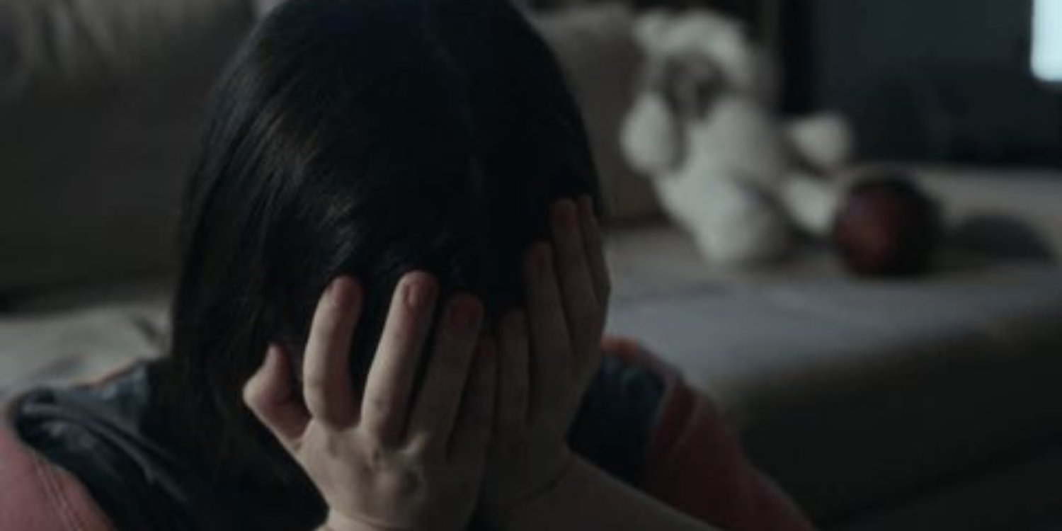 Қостанайда әйел бұрынғы күйеуі қызына зорлық көрсеткенін мәлімдеді