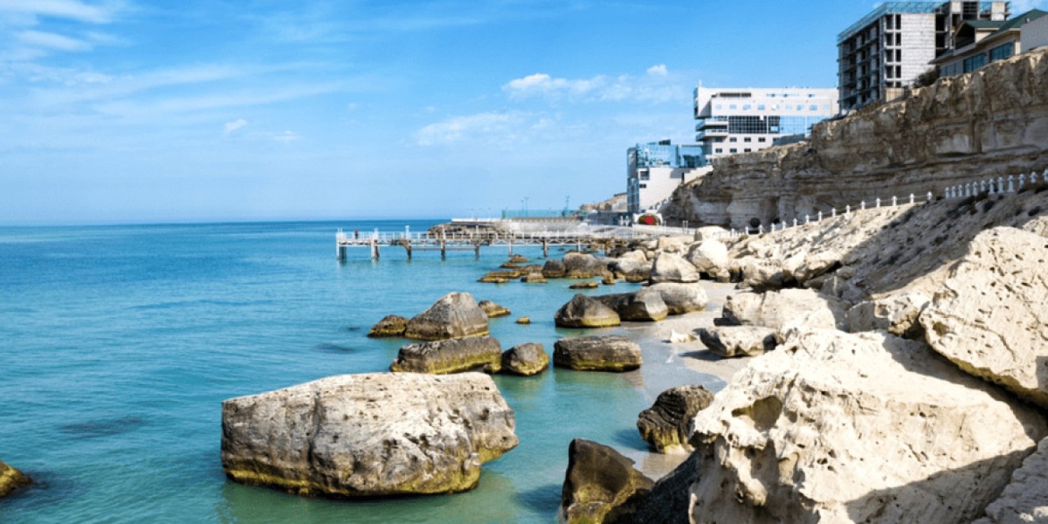 Тоқаев Каспий өңірінде әскери күш қолдануға толық тыйым салу қажет екенін айтты