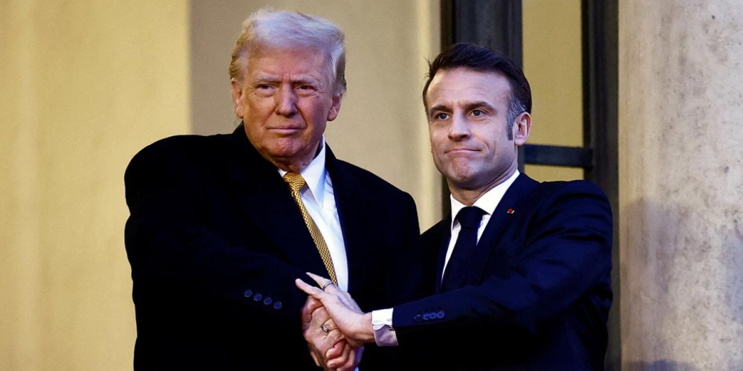 "Жақ сүйегі жарақатынан айығып жатыр": Трамп әйелінен "таяқ жеген" Макронды мазақ етті