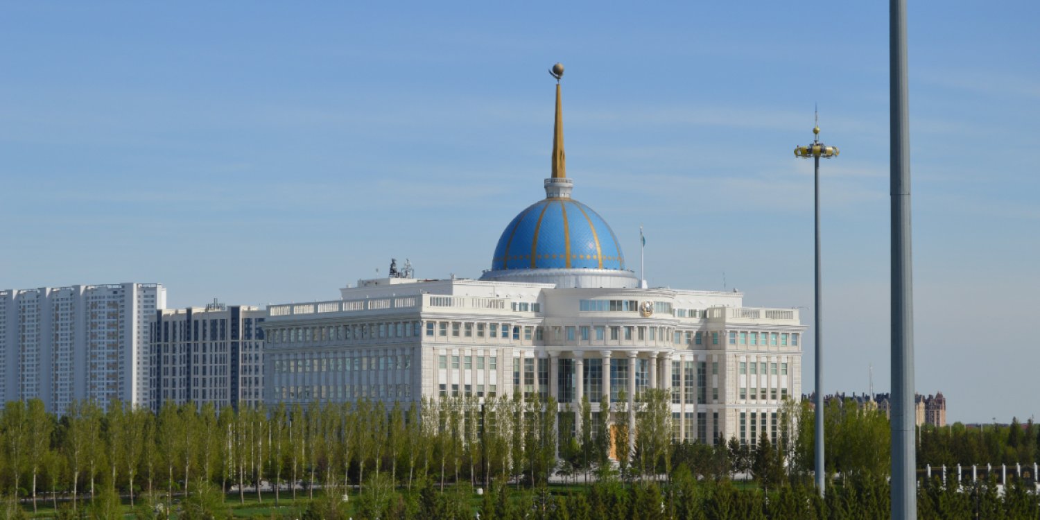 Президенттің технологияларға басымдық беруі және мемлекеттік аппараттың жұмысы
