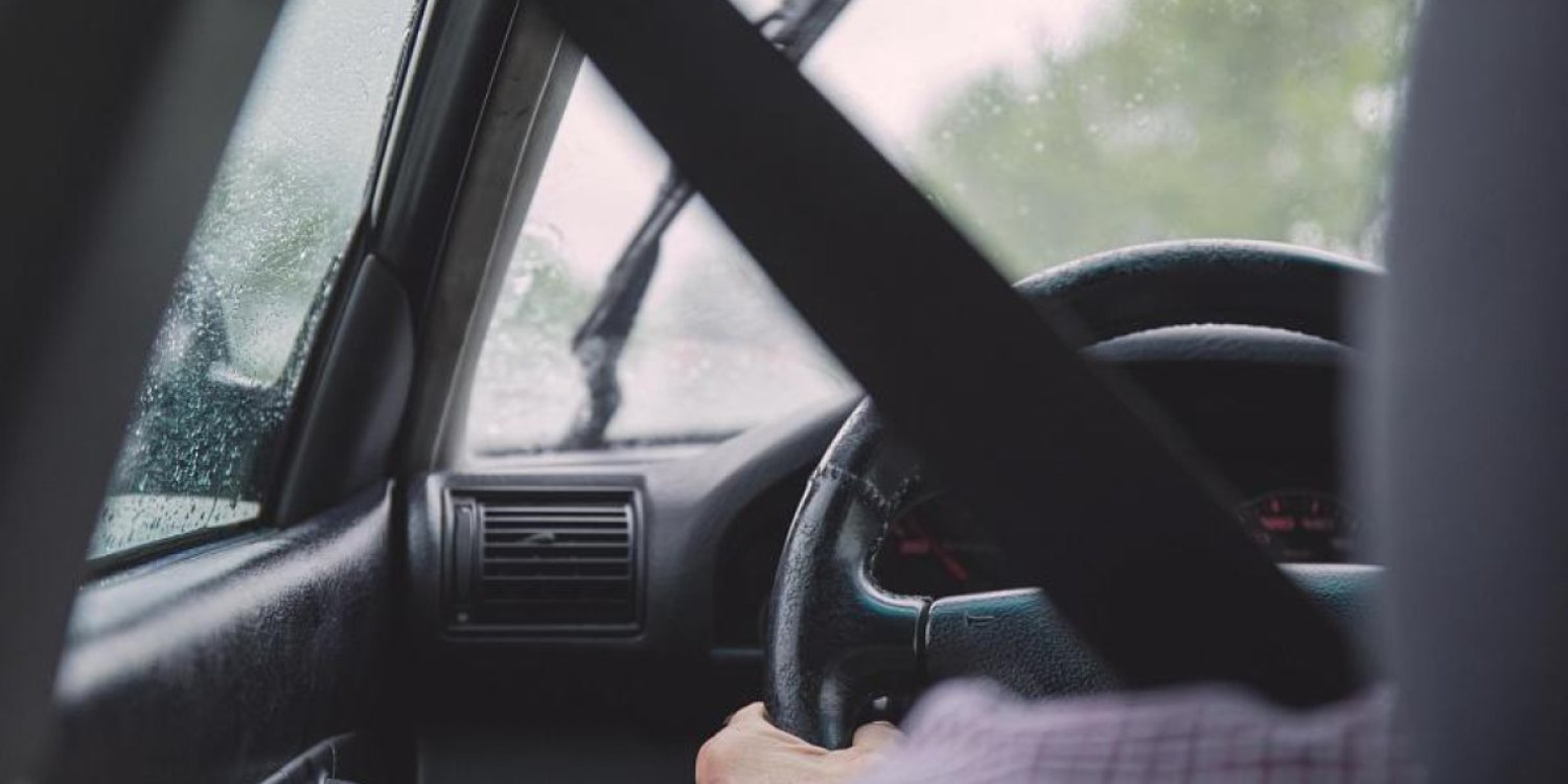  Батыс Қазақстанда әкім қызметтік көлікті мас күйде  жүргізген