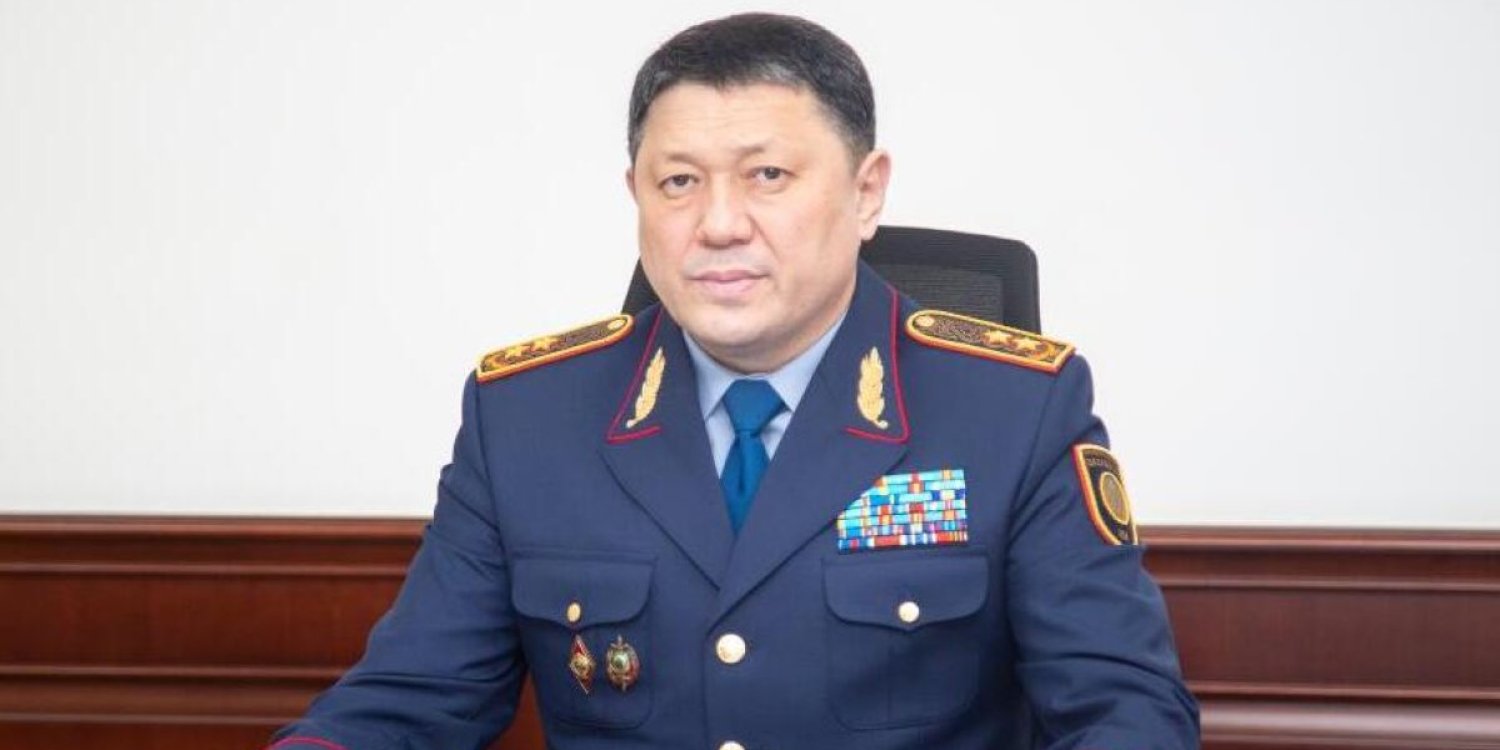 Ішкі істер министрі Қазақстанды штрафстан деп атайтындарға жауап берді