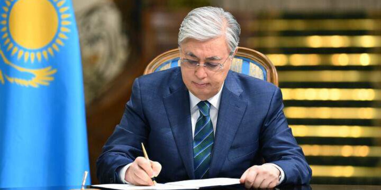 Қазақстанда Вице-президент лауазымы мен Құрылтайды бекітетін заңдар қабылданды