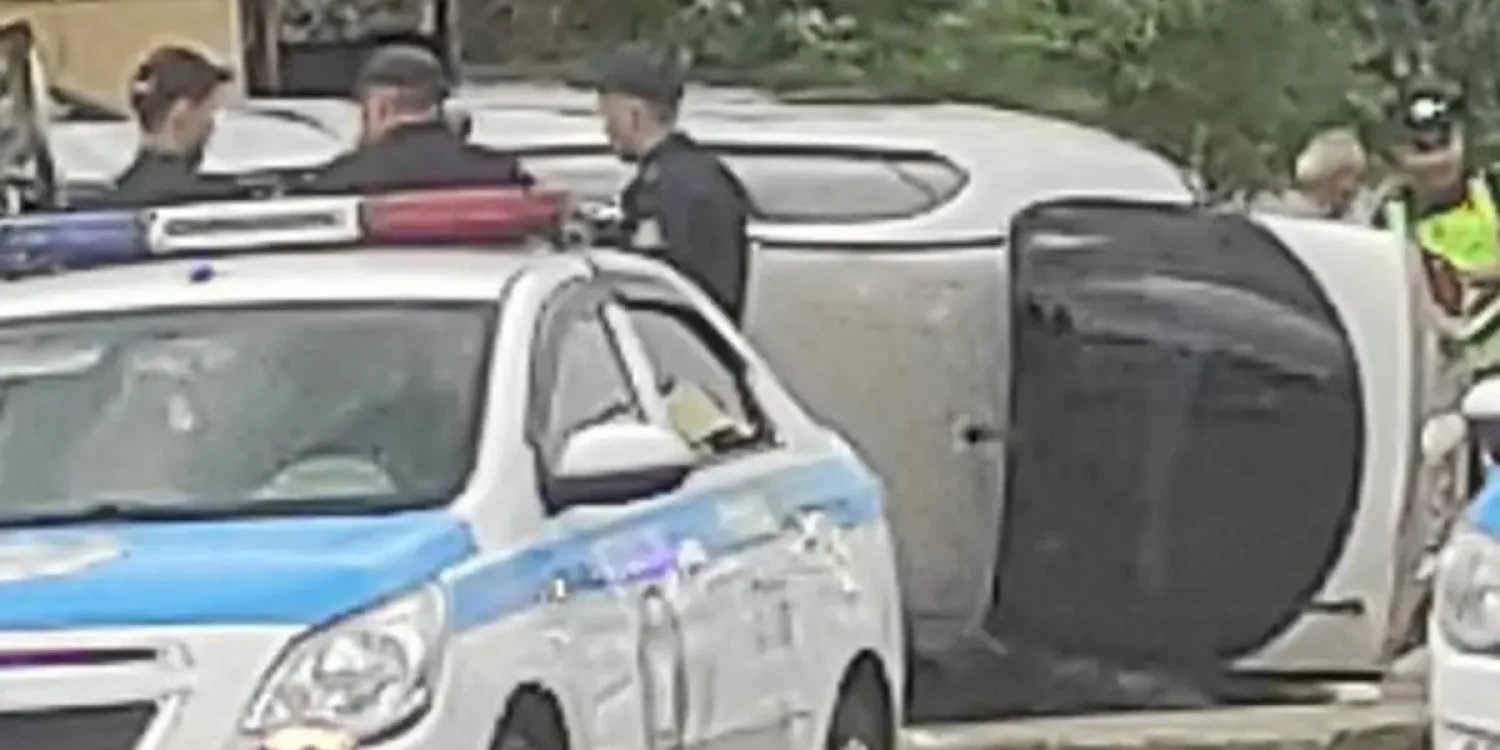 Павлодарда көлік жол жиегінде тұрған адамдарды қағып кетті: қаза болғандар бар