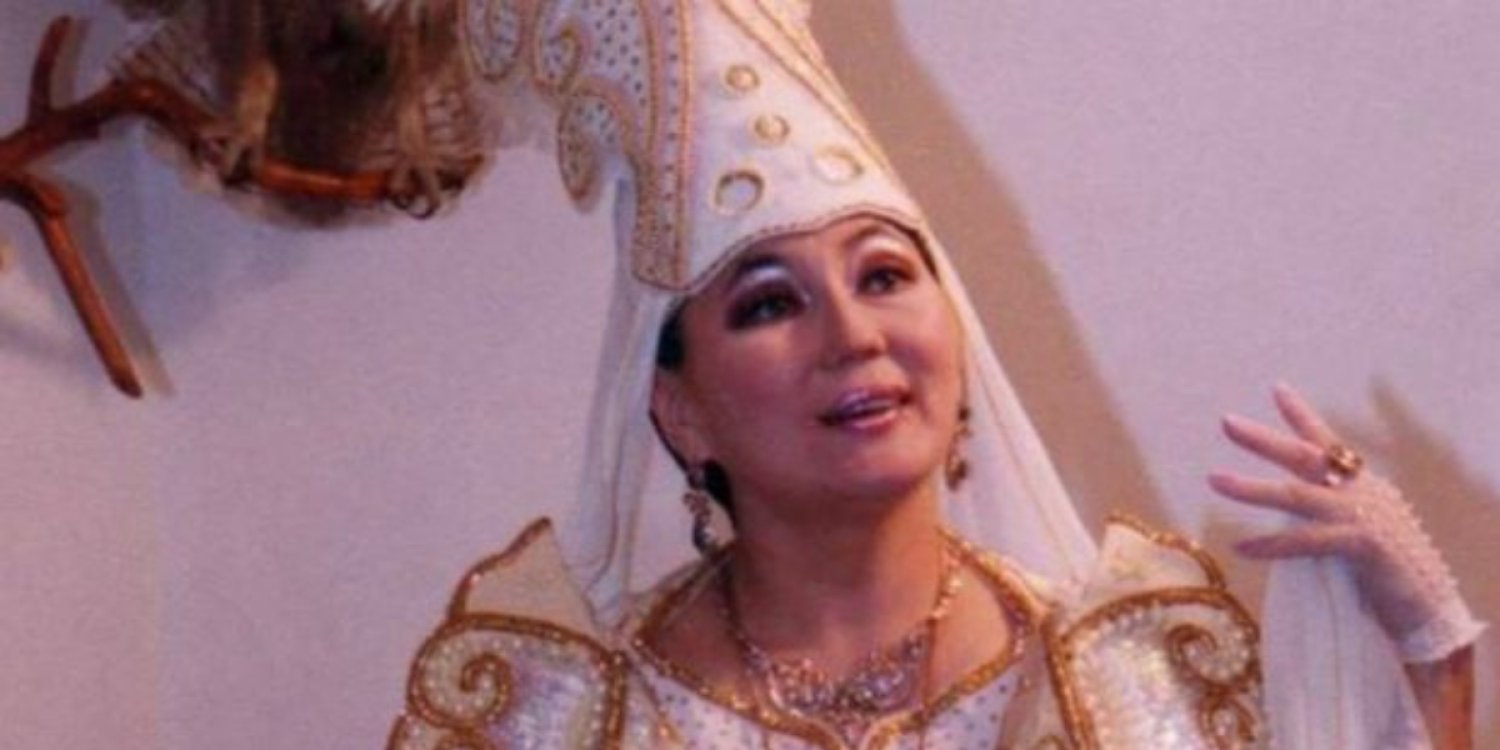 «Өлерін сезді»: Мәдина Ерәлиеваның сіңлісі әпкесінің соңғы күндері туралы айтты