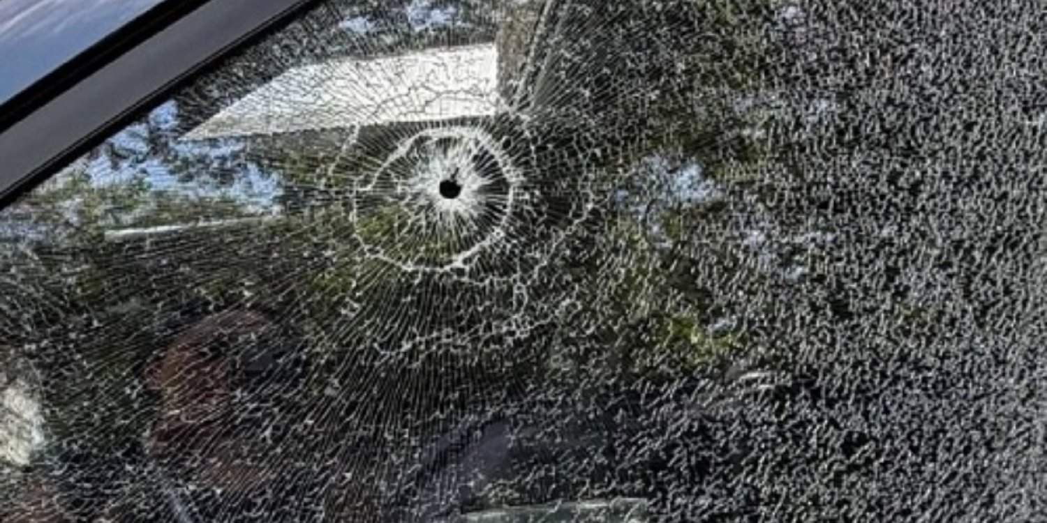 Таразда адвокаттың көлігіне «оқ атылды»: Полиция күтпеген мәлімдеме жасады