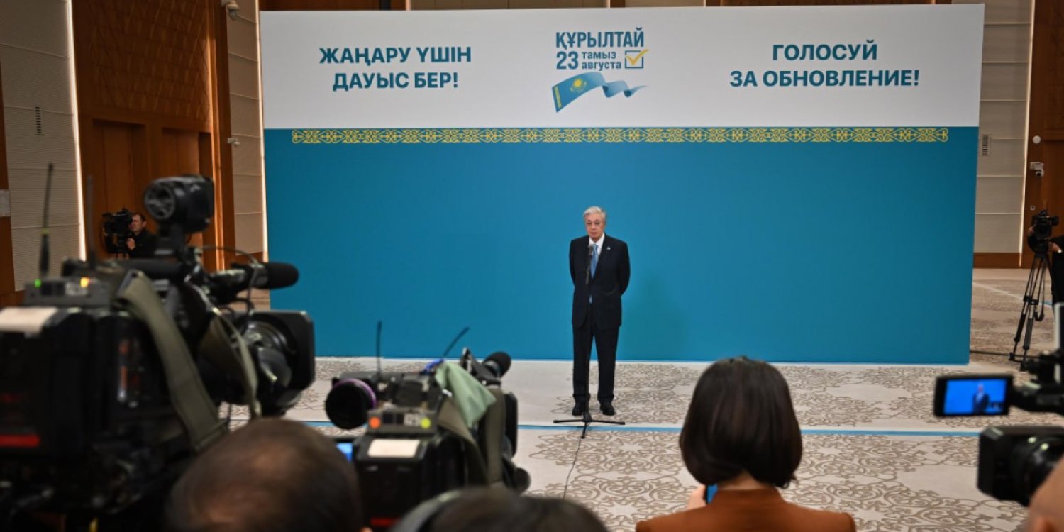 Үкімет отставкаға кетеді: Министрлер құрамында өзгеріс болады