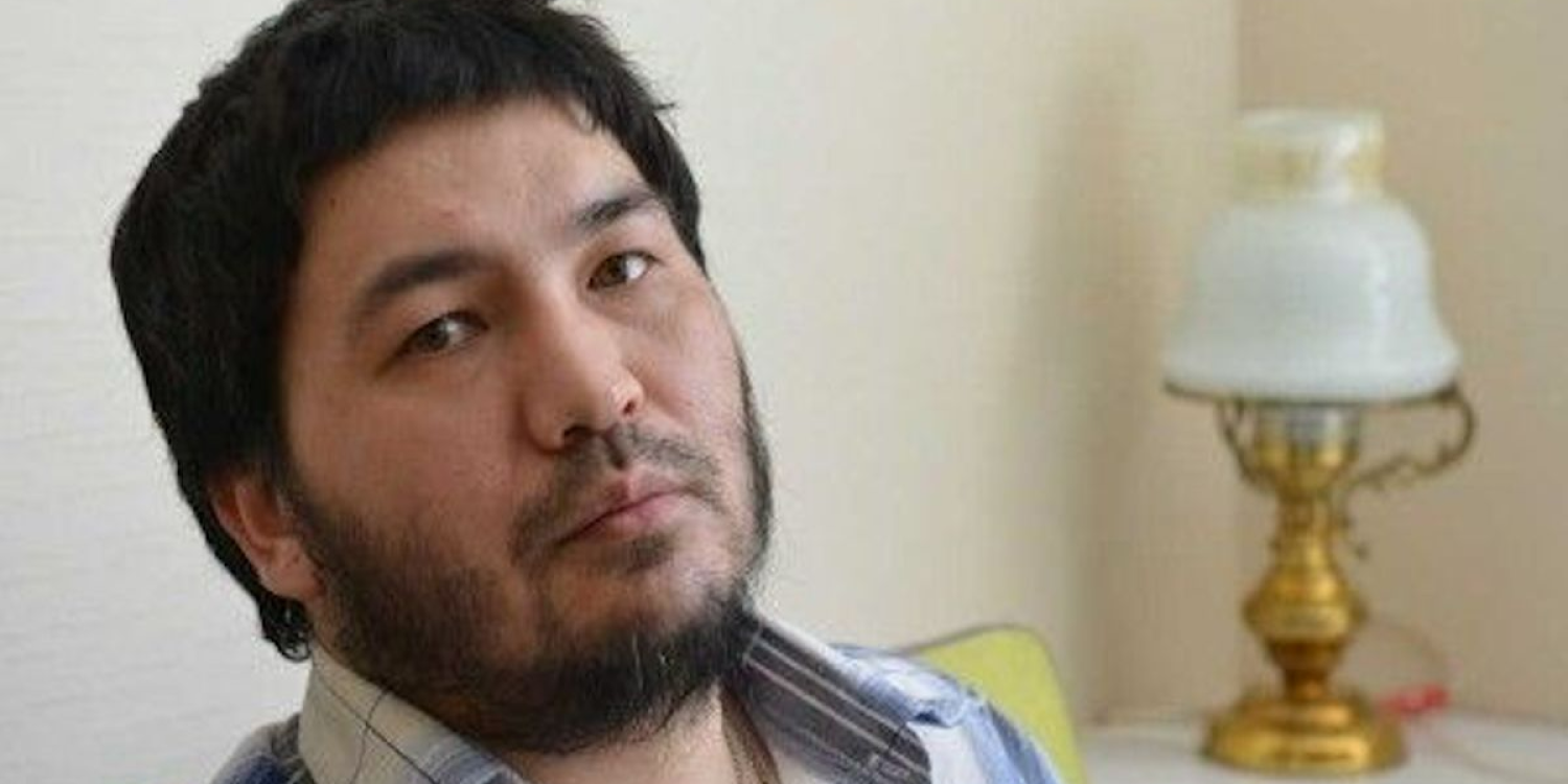 Қазақстан түрмесінде жатқан қазақстандық блогер Путиннен Ресей азаматтығын сұрады