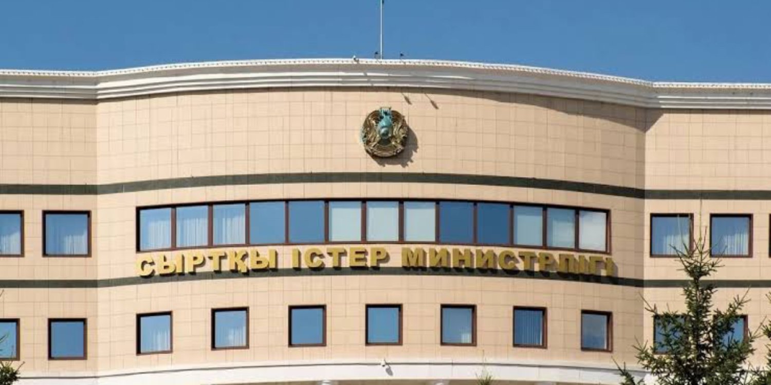 Үндістанда бес айдан бері тұрған кемеде Қазақстан азаматы қалып қойған